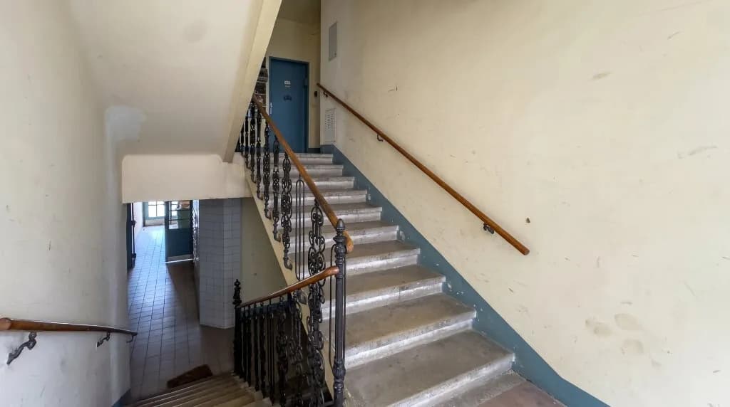 Gewerbeimmobilie kaufen in Wien – 986 m² – Bild 2 von 4