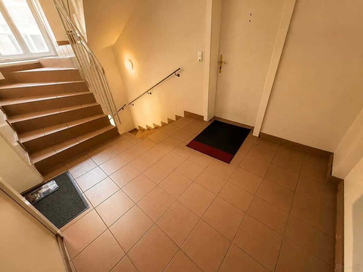 2-Zimmer-Wohnung kaufen in Graz – 75 m², € 168.000 – Bild 8 von 10