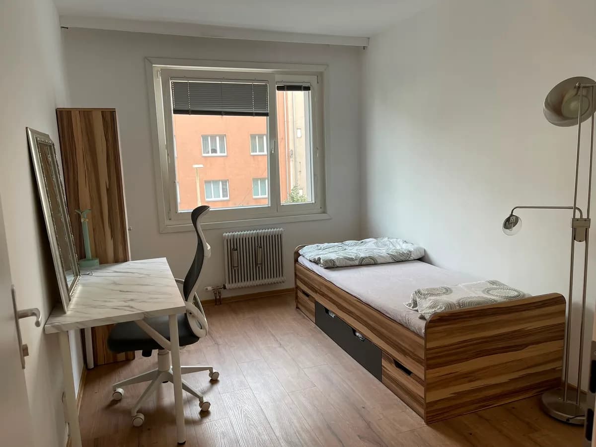 1-Zimmer-Wohnung mieten in Wien – 16 m², € 600