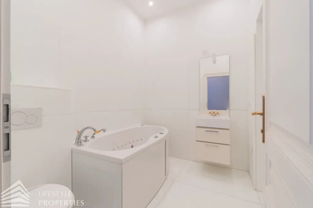 12-Zimmer-Haus kaufen in Wien – 500 m², € 3.300.000 – Bild 29 von 59