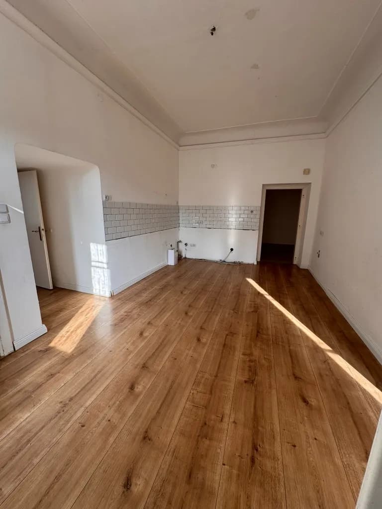 5-Zimmer-Gewerbeimmobilie mieten in Steyr – 115 m², € 1.100 – Bild 7 von 9
