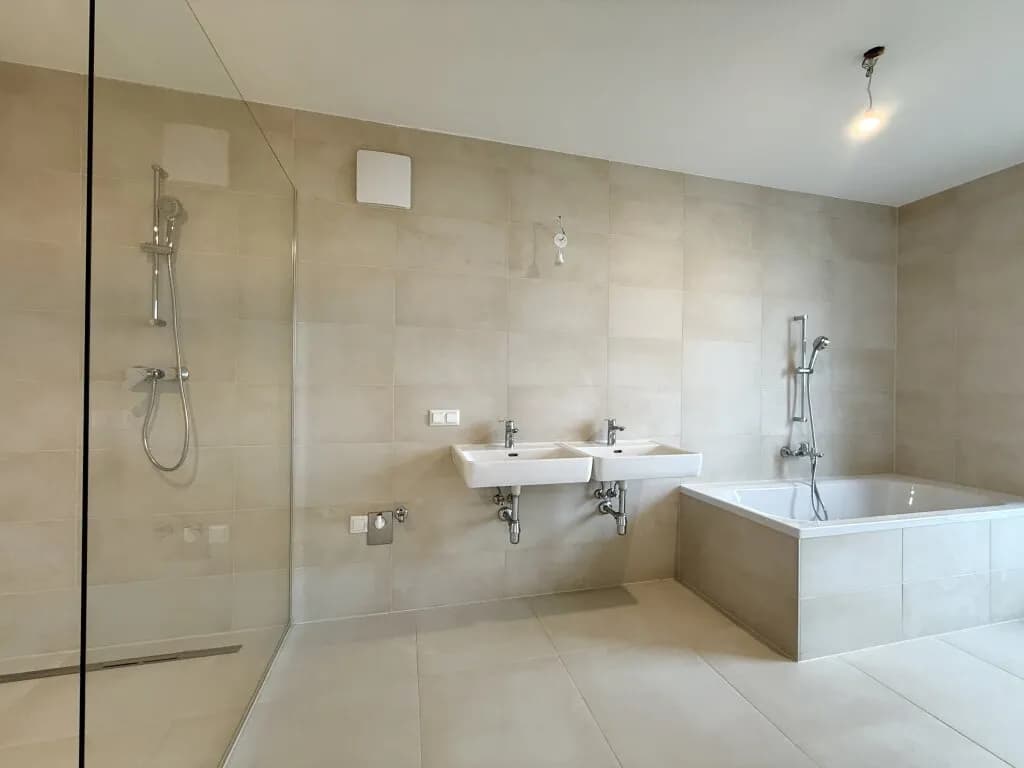 2-Zimmer-Wohnung mieten in Wien – 76,78 m², € 1.934 – Bild 6 von 9