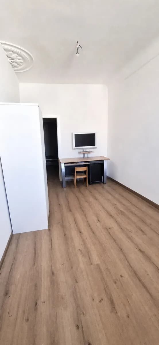 7-Zimmer-Wohnung mieten in Eferding – 147 m², € 1.490 – Bild 2 von 11