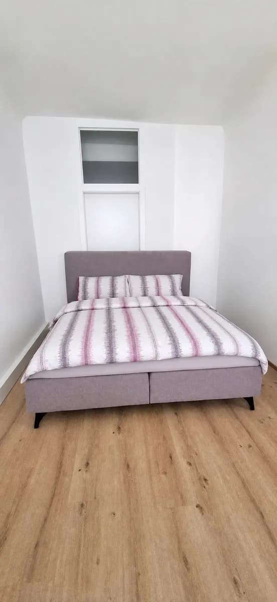 7-Zimmer-Wohnung mieten in Eferding – 147 m², € 1.490 – Bild 3 von 11