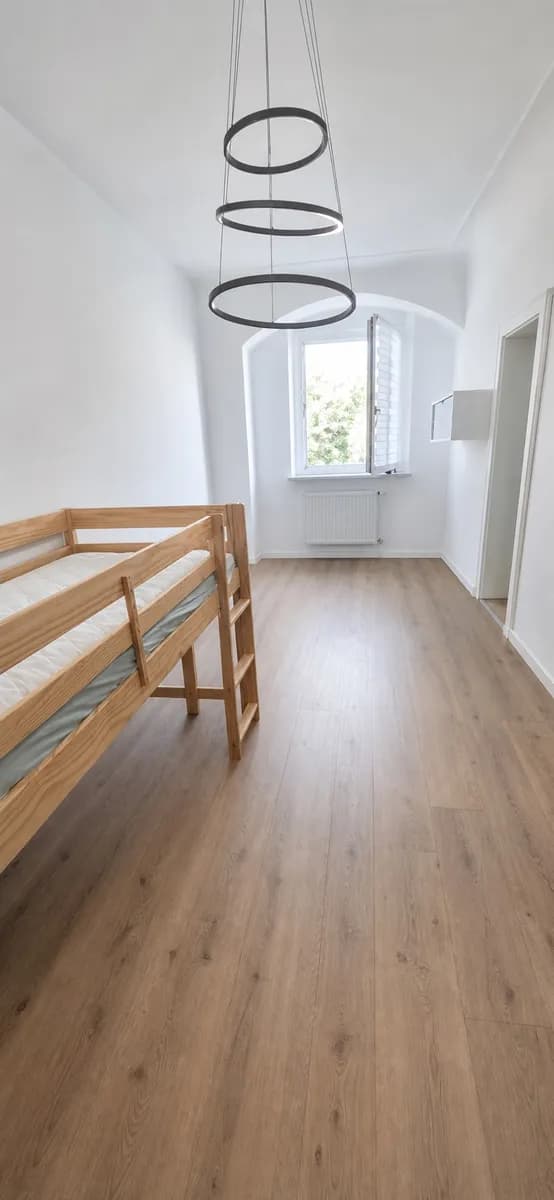7-Zimmer-Wohnung mieten in Eferding – 147 m², € 1.490 – Bild 5 von 11