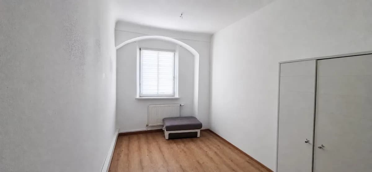 7-Zimmer-Wohnung mieten in Eferding – 147 m², € 1.490 – Bild 6 von 11