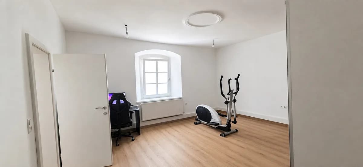 7-Zimmer-Wohnung mieten in Eferding – 147 m², € 1.490 – Bild 9 von 11