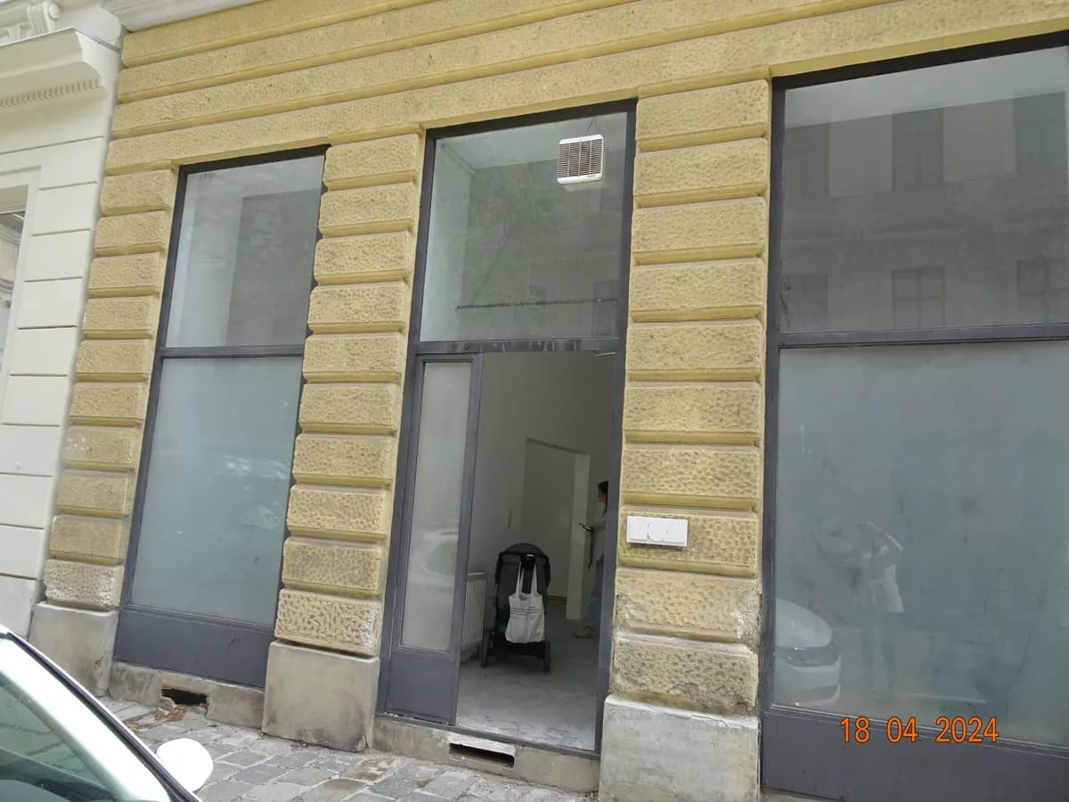 3-Zimmer-Gewerbeimmobilie mieten in Wien – 67 m², € 1.191