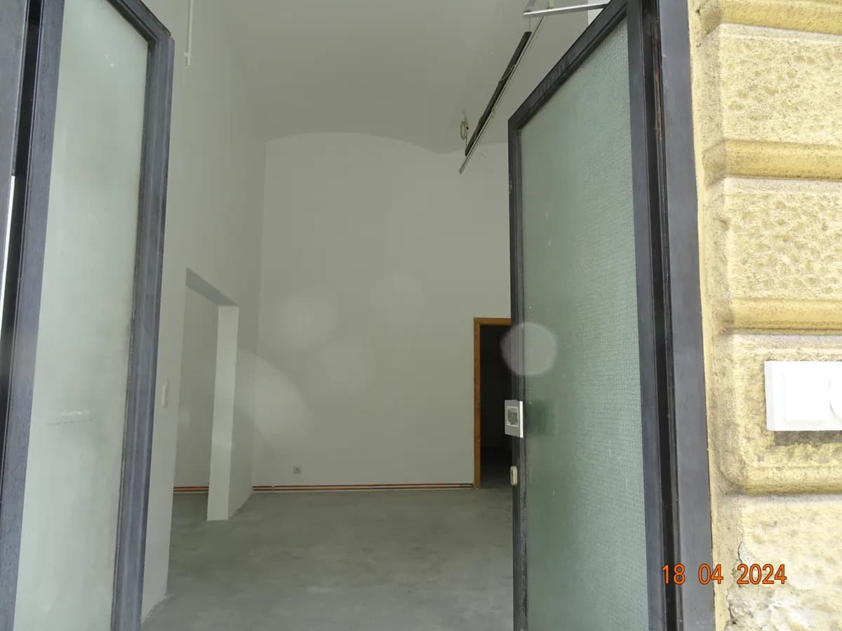 3-Zimmer-Gewerbeimmobilie mieten in Wien – 67 m², € 1.191 – Bild 2 von 14