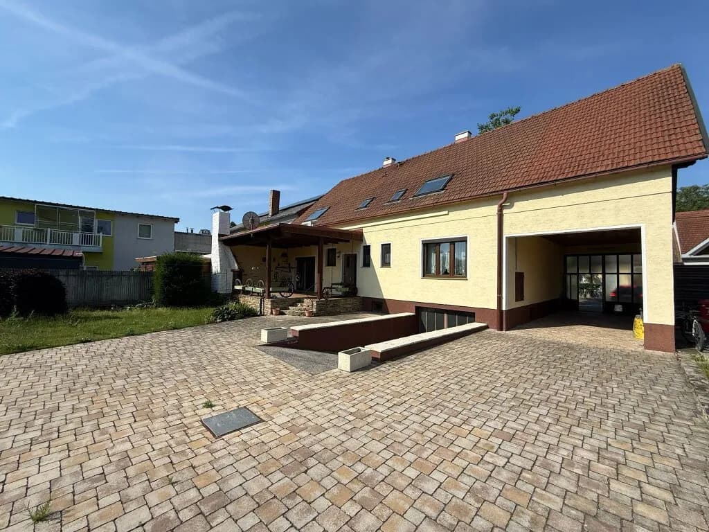 Haus kaufen in Bruck an der Leitha – 200 m², € 695.000 – Bild 37 von 41