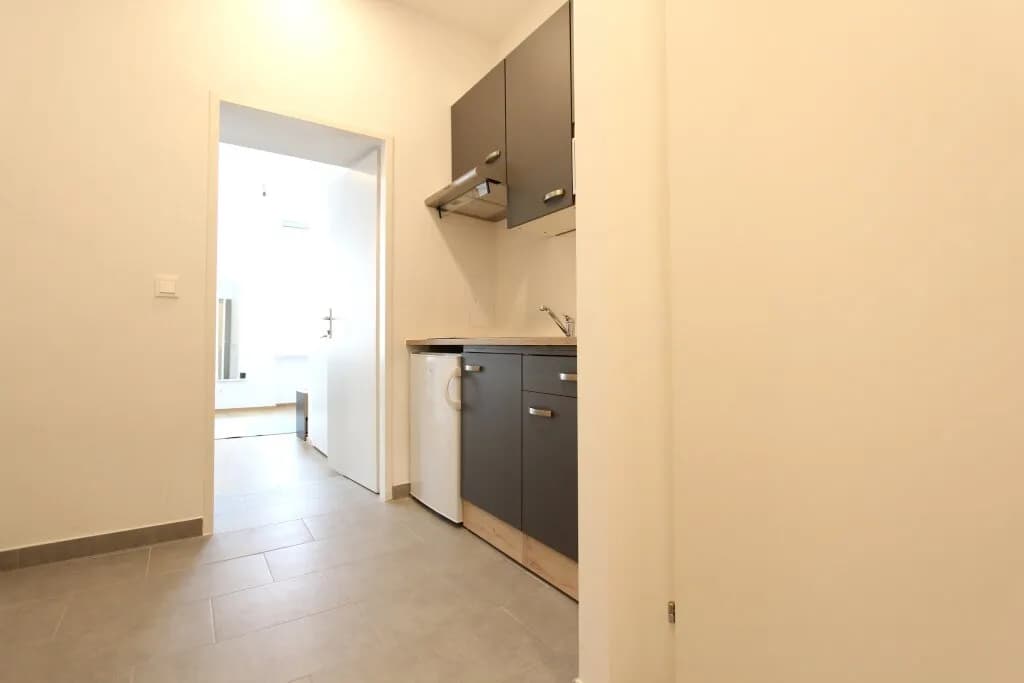1-Zimmer-Wohnung mieten in Wien – 29 m², € 940 – Bild 2 von 8