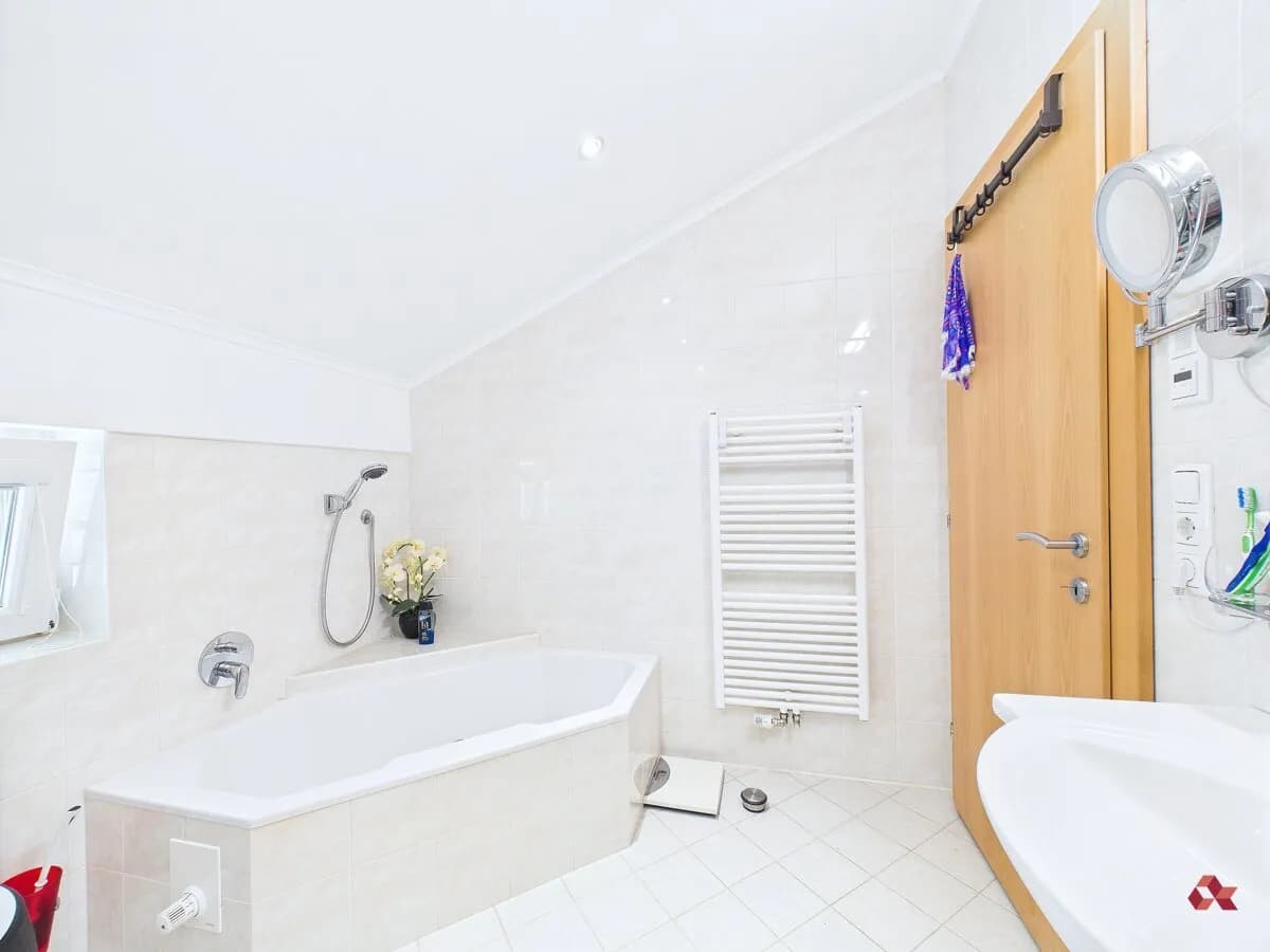 3-Zimmer-Wohnung kaufen in Kitzbühel – 72,46 m², € 275.000 – Bild 3 von 12