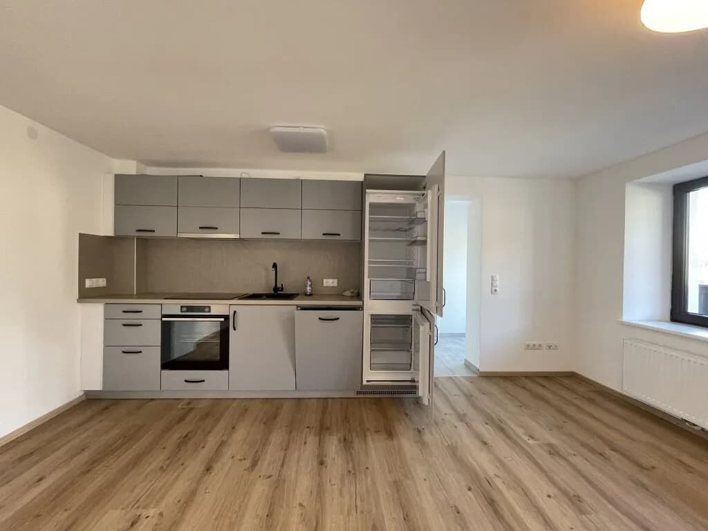 2-Zimmer-Wohnung kaufen in Schwaz – 42,7 m², € 272.400 – Bild 2 von 8