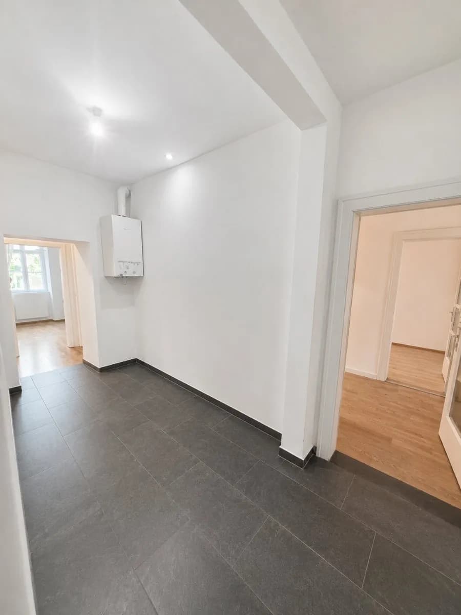 4-Zimmer-Wohnung mieten in Wien – 93 m², € 1.500 – Bild 3 von 18