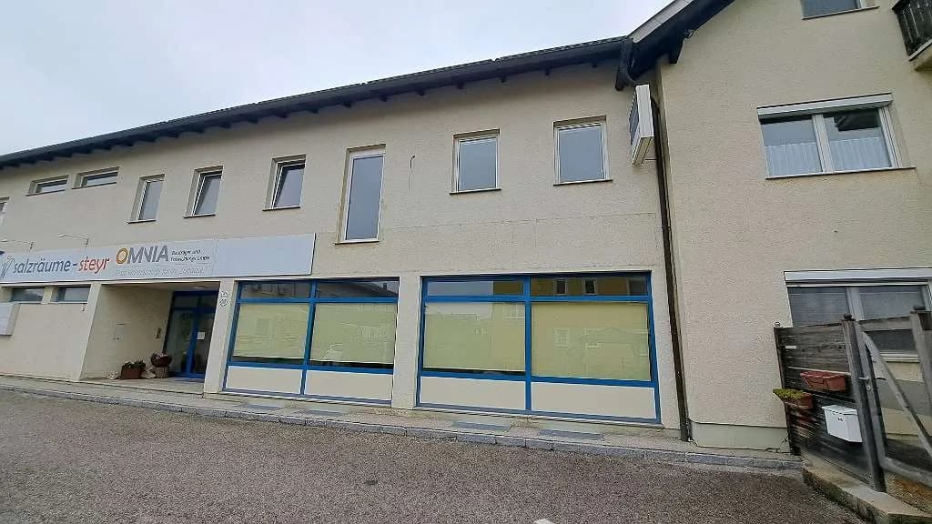 3-Zimmer-Gewerbeimmobilie mieten in Steyr – 125 m² – Bild 2 von 11