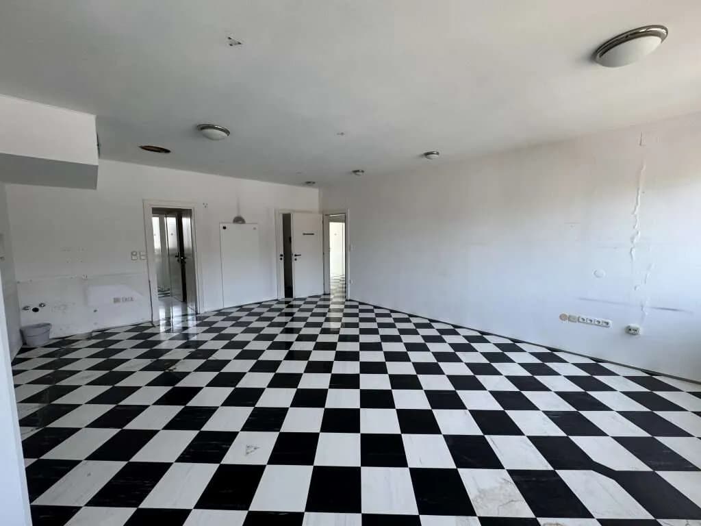 Gewerbeimmobilie mieten in Linz – 134 m², € 1.650 – Bild 2 von 19