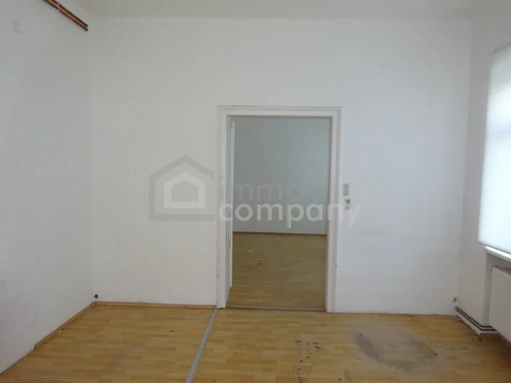 8-Zimmer-Gewerbeimmobilie kaufen in Hollabrunn – 300 m², € 689.000 – Bild 7 von 16