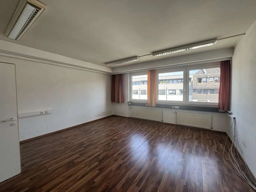 Gewerbeimmobilie mieten in Linz – 204 m², € 2.529 – Bild 13 von 22