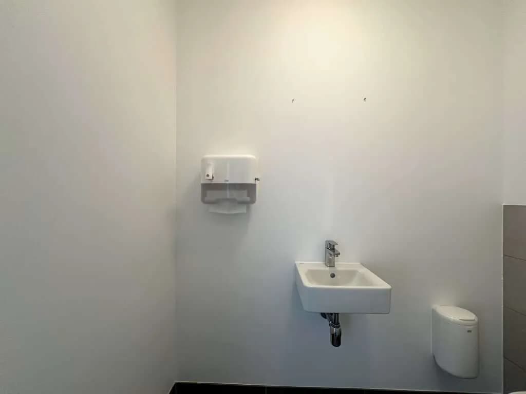 1-Zimmer-Gewerbeimmobilie mieten in Wien – 106,98 m², € 1.451 – Bild 10 von 21