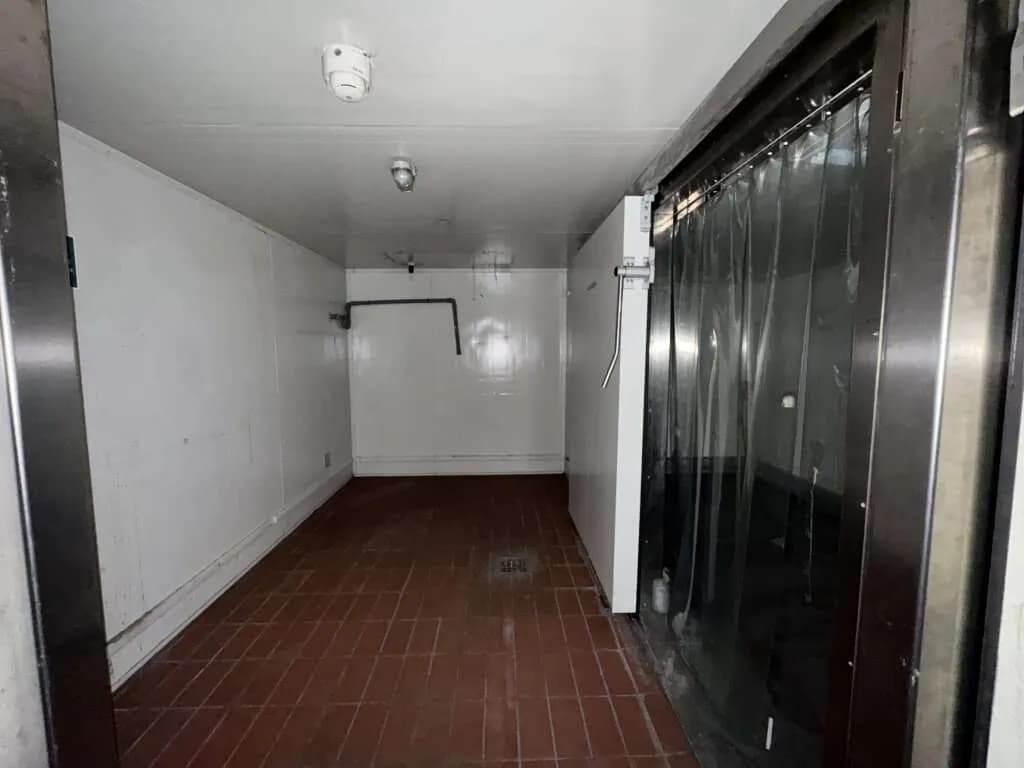 Gewerbeimmobilie mieten in Linz – 849 m², € 14.479 – Bild 14 von 19