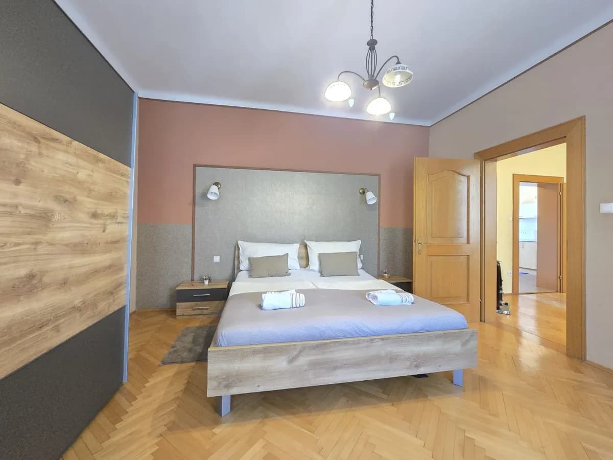 14-Zimmer-Gewerbeimmobilie kaufen in Graz – 300 m² – Bild 4 von 10