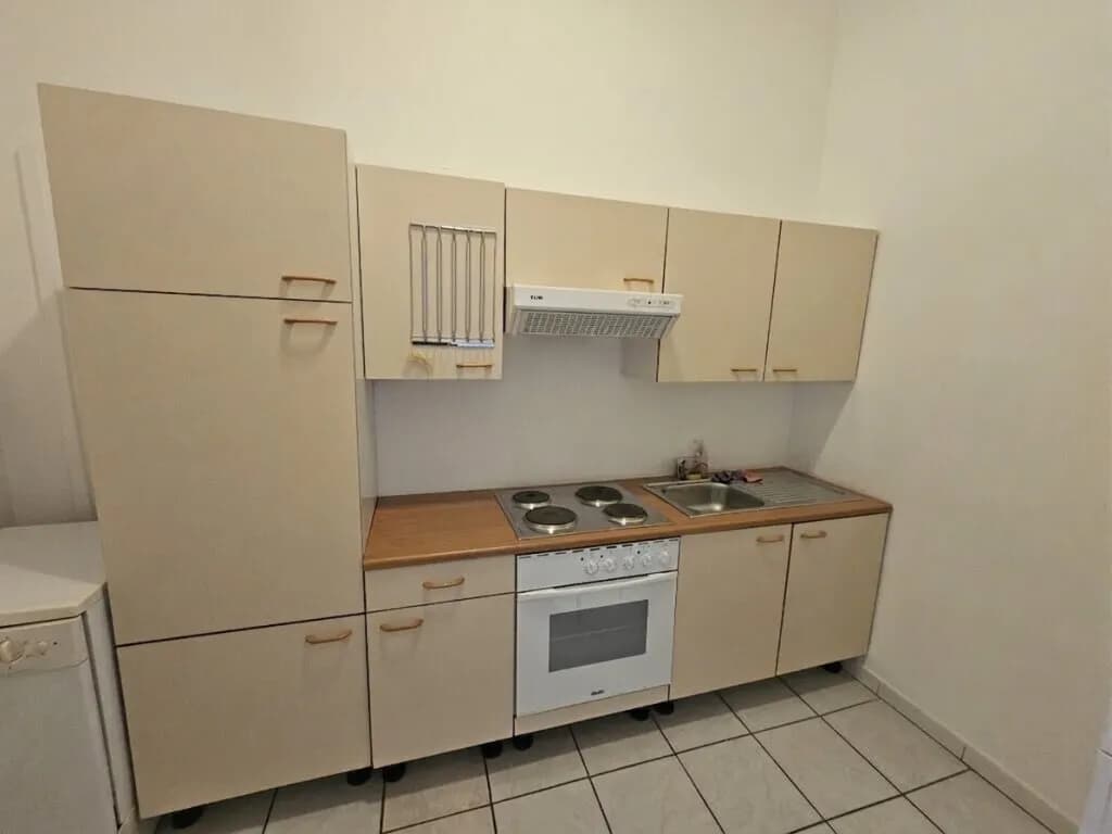 7-Zimmer-Gewerbeimmobilie mieten in Wien – 140 m², € 1.933 – Bild 9 von 15