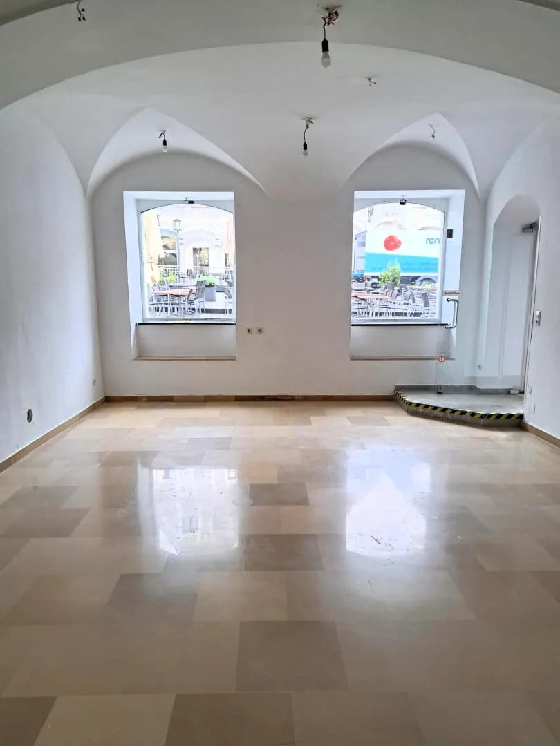 Gewerbeimmobilie mieten in Steyr – 46 m², € 759 – Bild 8 von 8