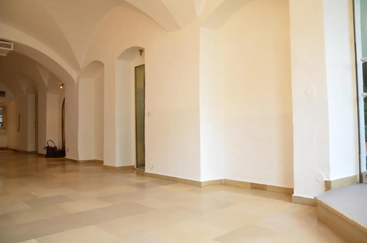 Gewerbeimmobilie mieten in Steyr – 58 m², € 942 – Bild 3 von 10