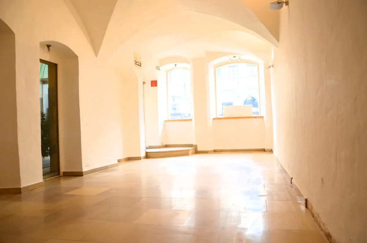 Gewerbeimmobilie mieten in Steyr – 58 m², € 942 – Bild 7 von 10
