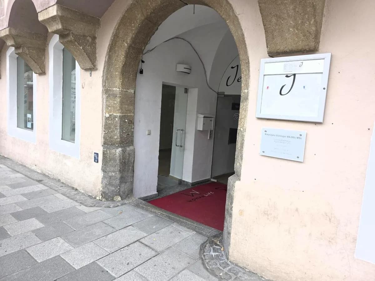 Gewerbeimmobilie mieten in Steyr – 58 m², € 942 – Bild 8 von 10