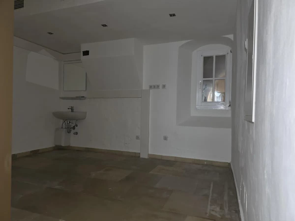 Gewerbeimmobilie mieten in Steyr – 58 m², € 942 – Bild 10 von 10