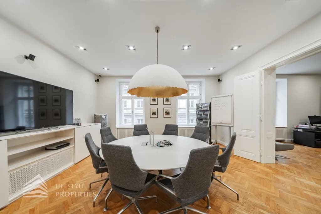 5-Zimmer-Gewerbeimmobilie mieten in Wien – 174 m², € 4.340