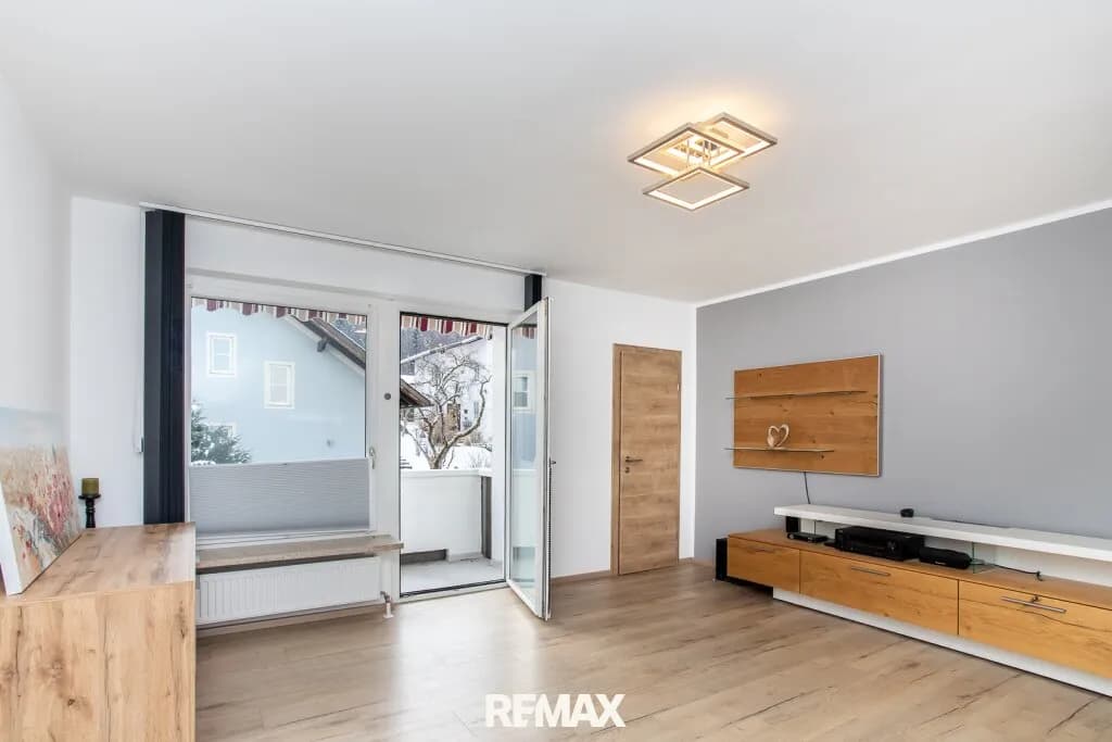 2-Zimmer-Wohnung kaufen in Gmunden – 61,37 m², € 248.000 – Bild 2 von 16