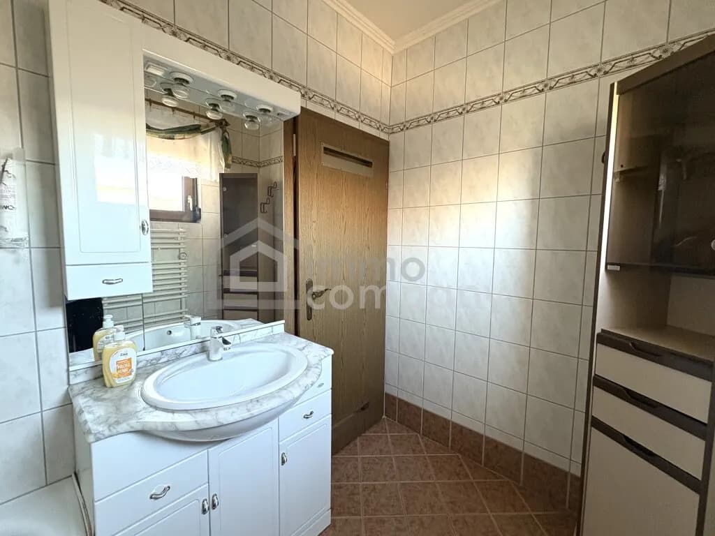 6-Zimmer-Haus kaufen in Mistelbach – 150 m², € 269.000 – Bild 8 von 16
