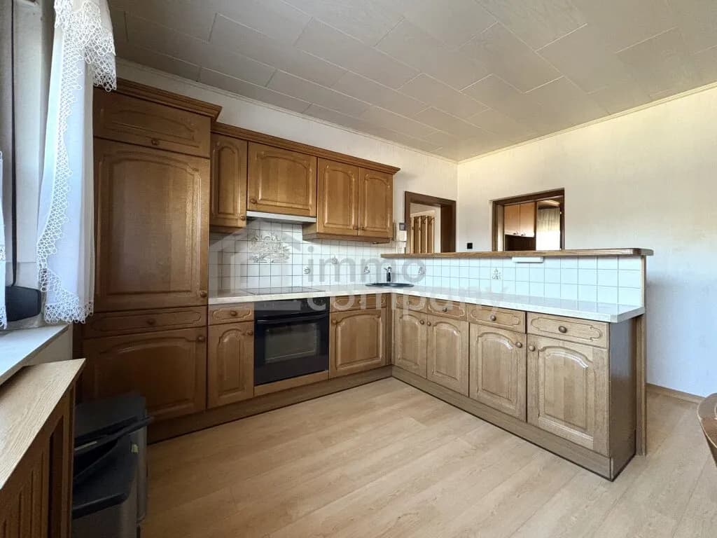 6-Zimmer-Haus kaufen in Mistelbach – 150 m², € 269.000 – Bild 9 von 16