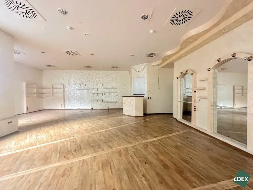 Gewerbeimmobilie mieten in Wien – 91 m², € 25