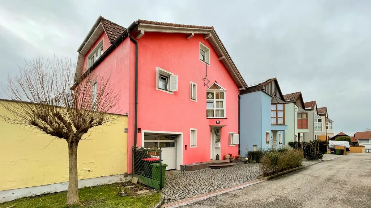 Haus kaufen in Linz Land – 260 m², € 679.000 – Bild 2 von 10