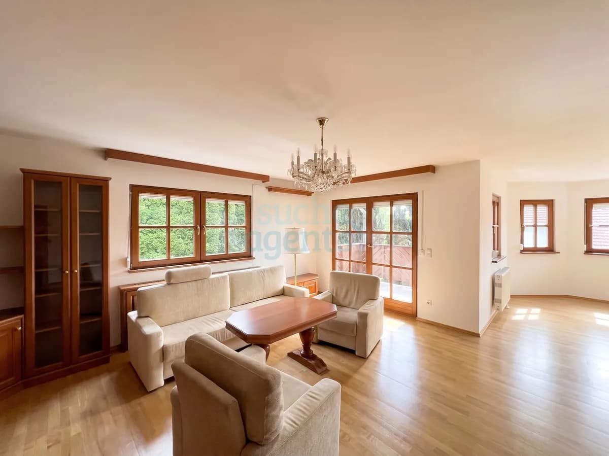 Haus kaufen in Steyr-Land – 211 m², € 550.000