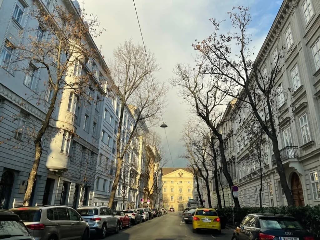 5-Zimmer-Wohnung mieten in Wien – 180 m², € 4.499 – Bild 4 von 18