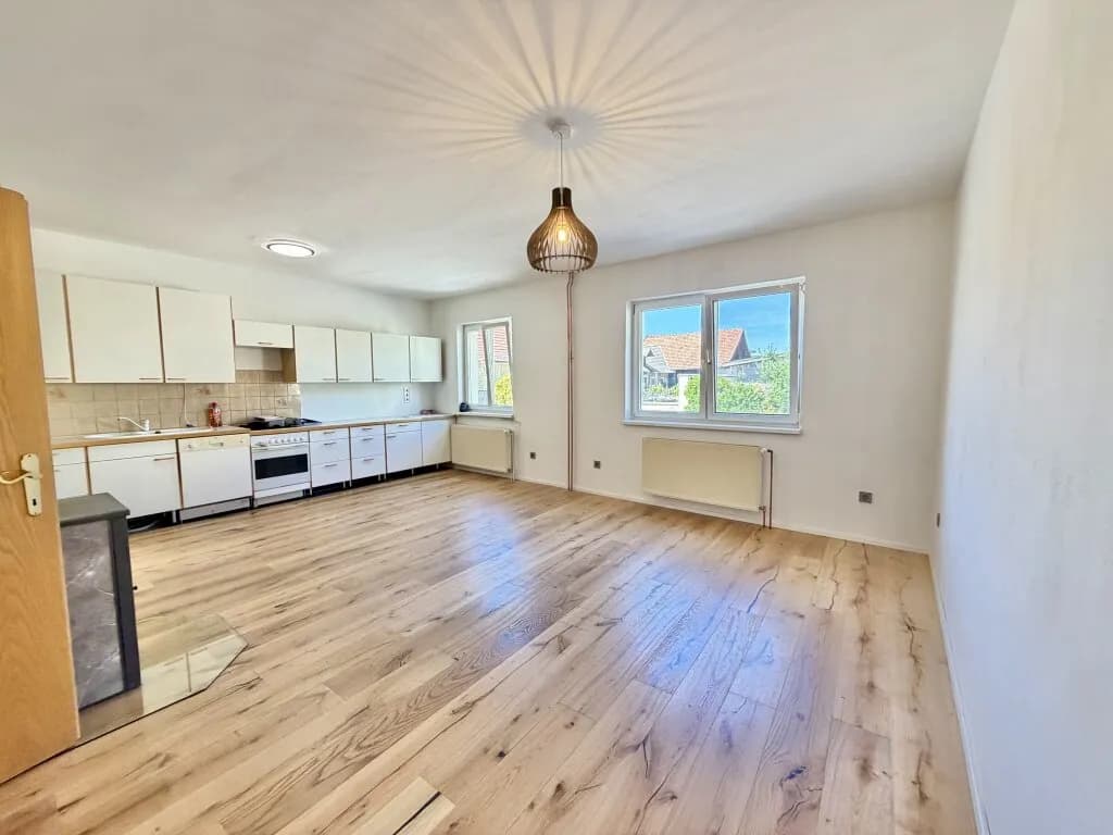 4-Zimmer-Haus kaufen in Neunkirchen – 127 m², € 269.900 – Bild 3 von 20
