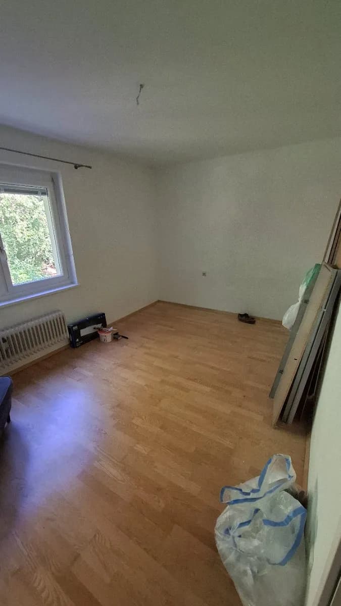 6-Zimmer-Wohnung mieten in Graz – 15 m², € 418 – Bild 1 von 17