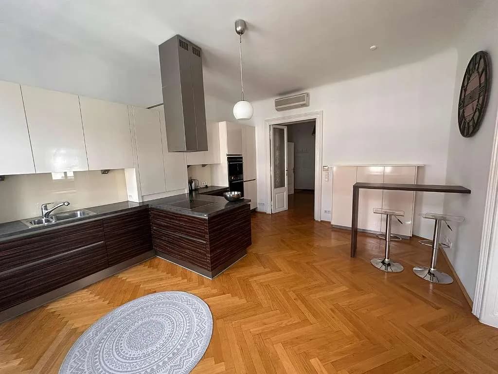 4-Zimmer-Immobilie mieten in Wien – 135 m², € 2.200 – Bild 8 von 22