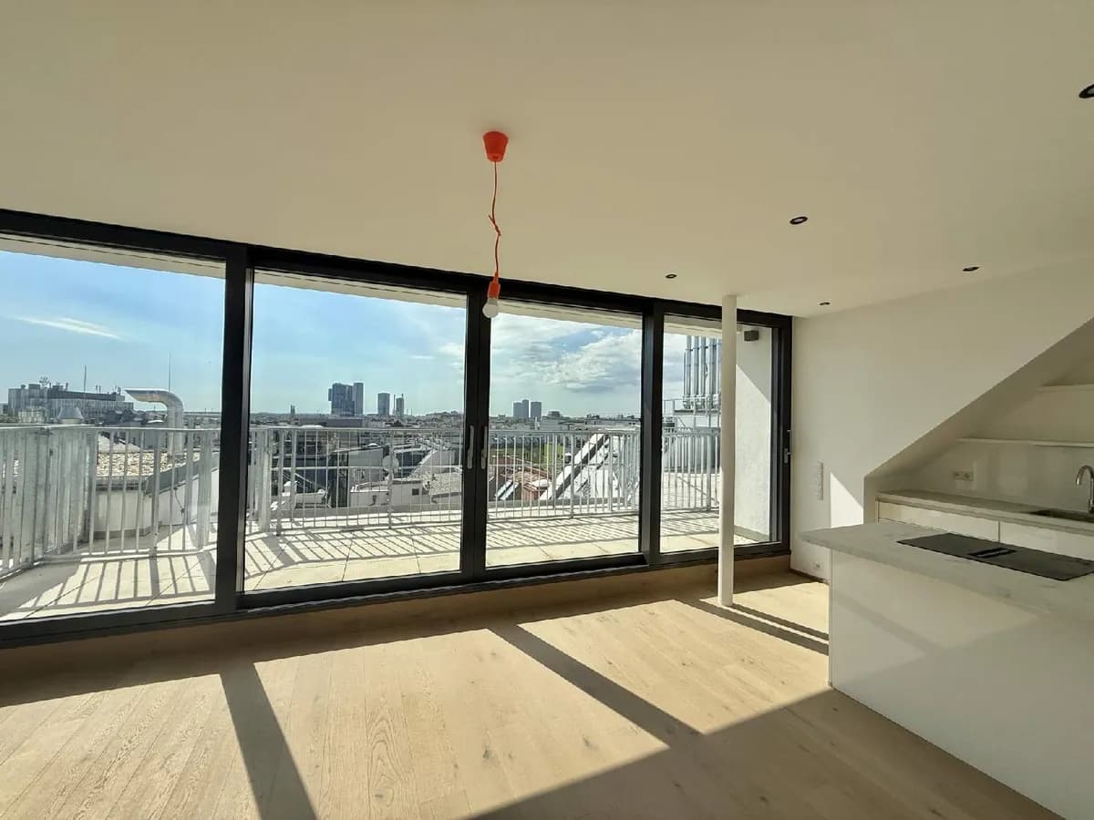 3-Zimmer-Wohnung mieten in Wien – 103,34 m², € 2.990
