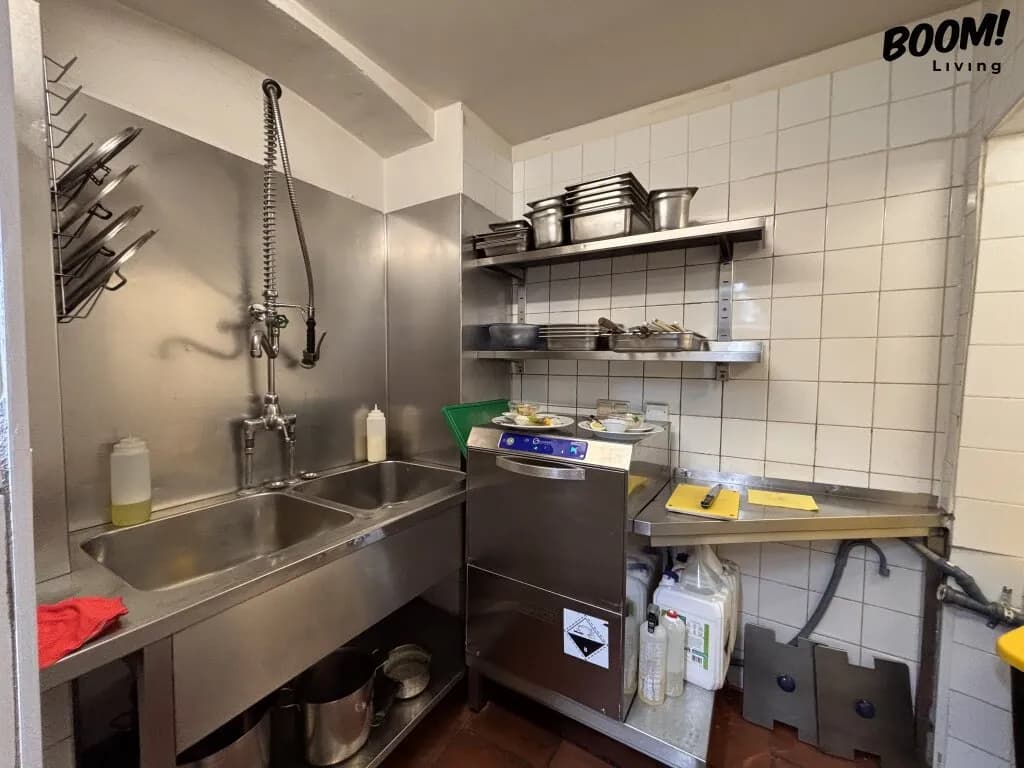4-Zimmer-Gewerbeimmobilie mieten in Wien – 252 m², € 3.542 – Bild 5 von 22