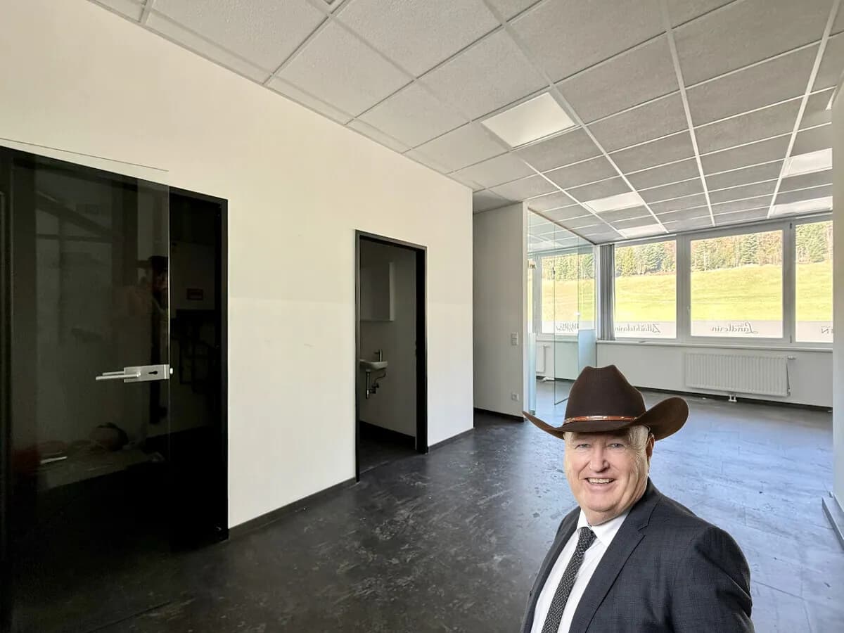 5-Zimmer-Gewerbeimmobilie mieten in Kufstein – 121 m², € 2.209