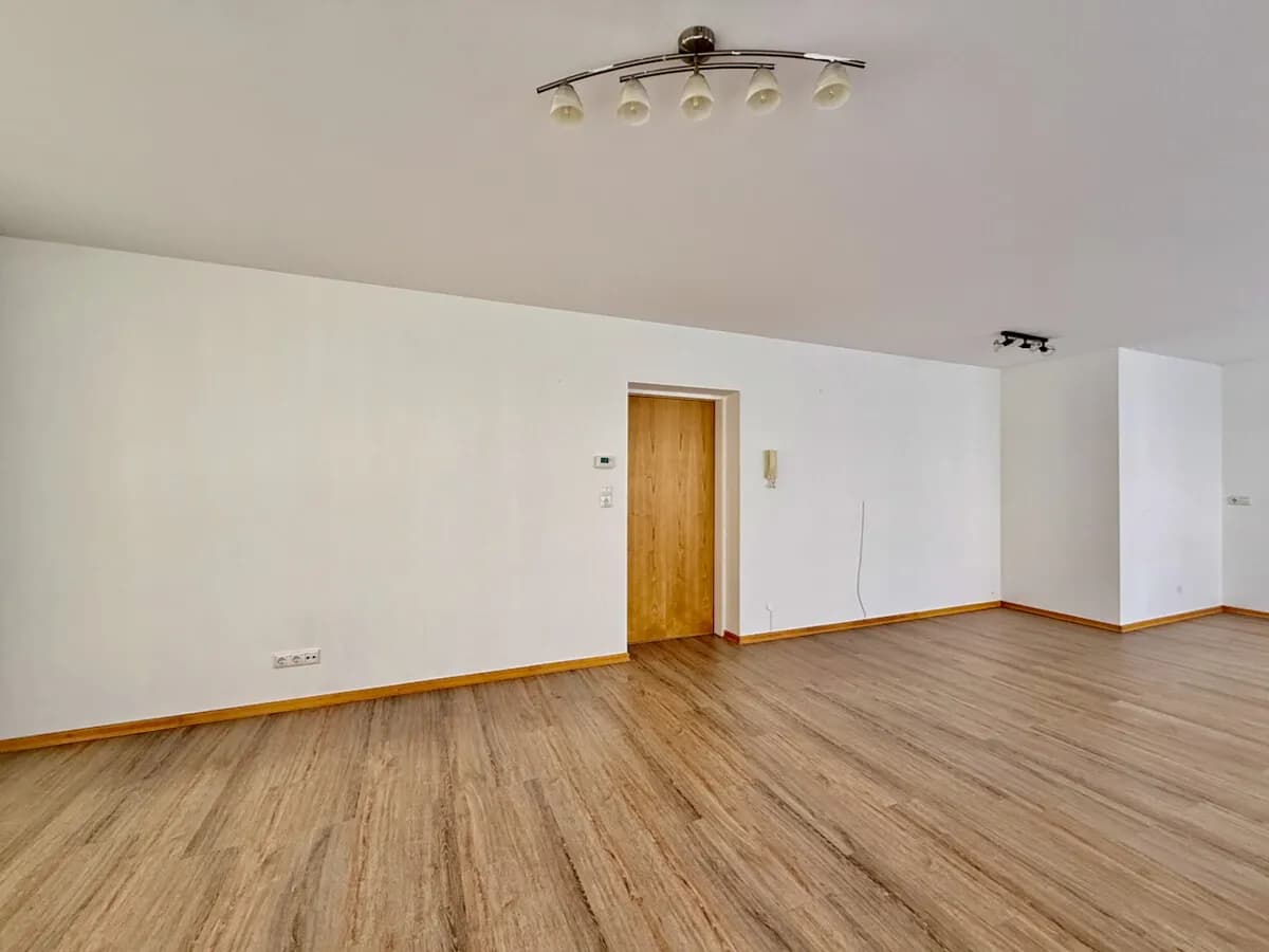 3-Zimmer-Gewerbeimmobilie kaufen in Kufstein – 110 m², € 420.000 – Bild 7 von 31