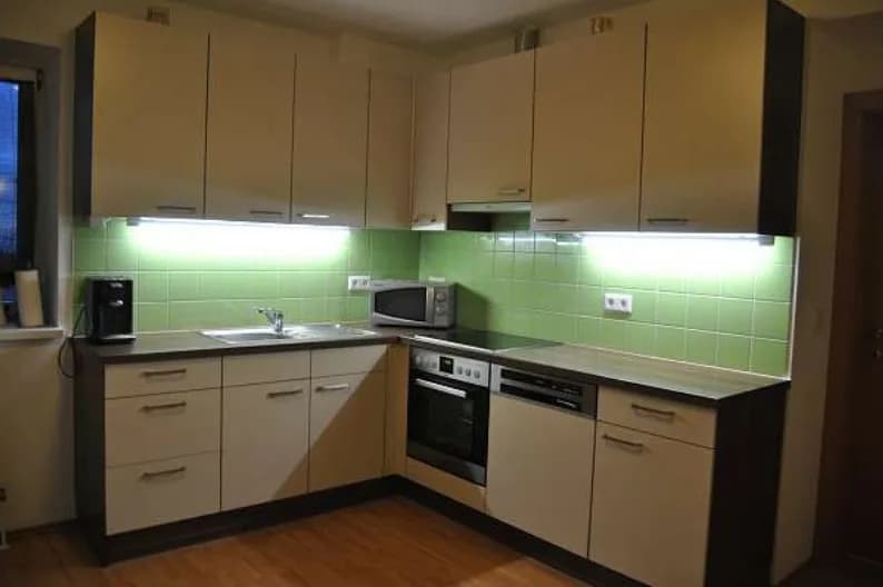 4-Zimmer-Wohnung mieten in Neunkirchen – 115 m², € 1.039 – Bild 5 von 9