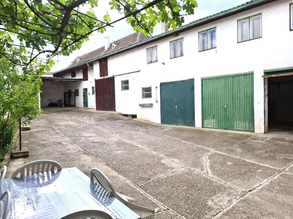 5-Zimmer-Immobilie kaufen in Hollabrunn – 200 m², € 160.000 – Bild 2 von 38