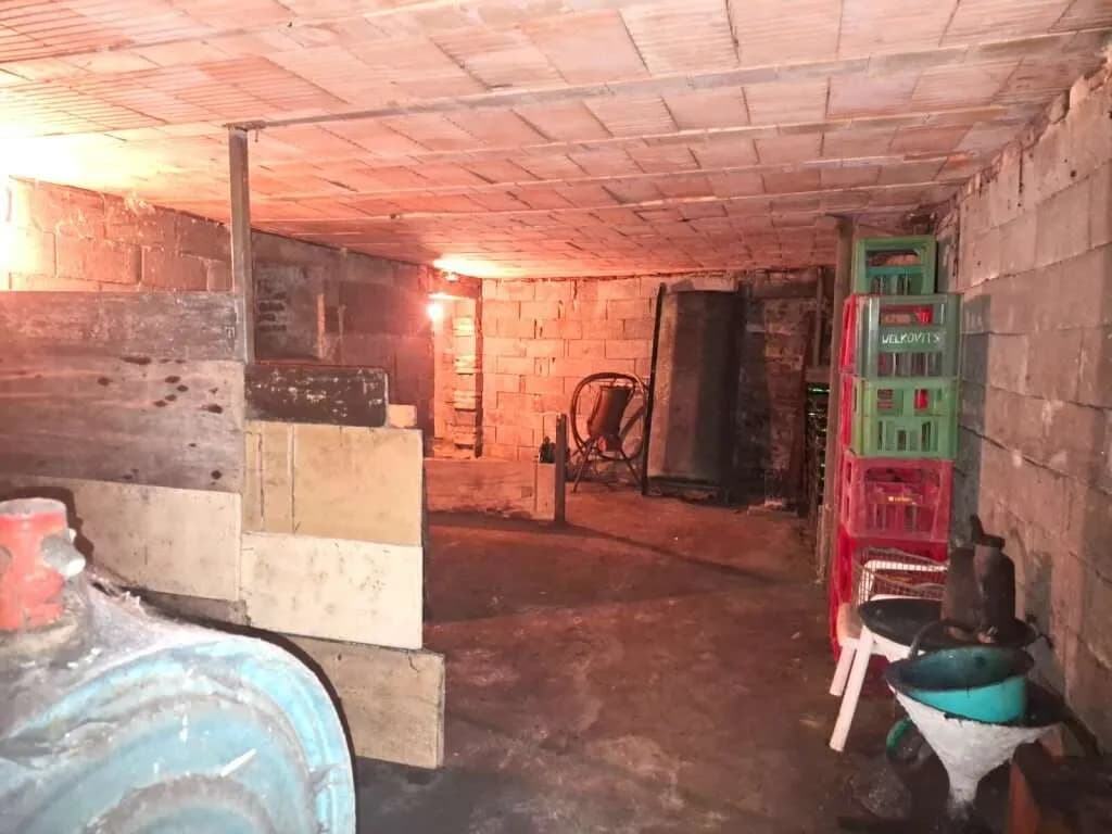 5-Zimmer-Immobilie kaufen in Hollabrunn – 200 m², € 160.000 – Bild 25 von 38