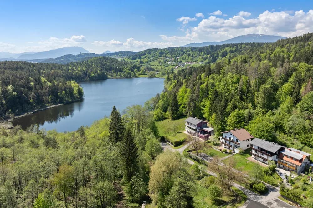Haus kaufen in Villach Land – 240 m², € 595.000 – Bild 2 von 10